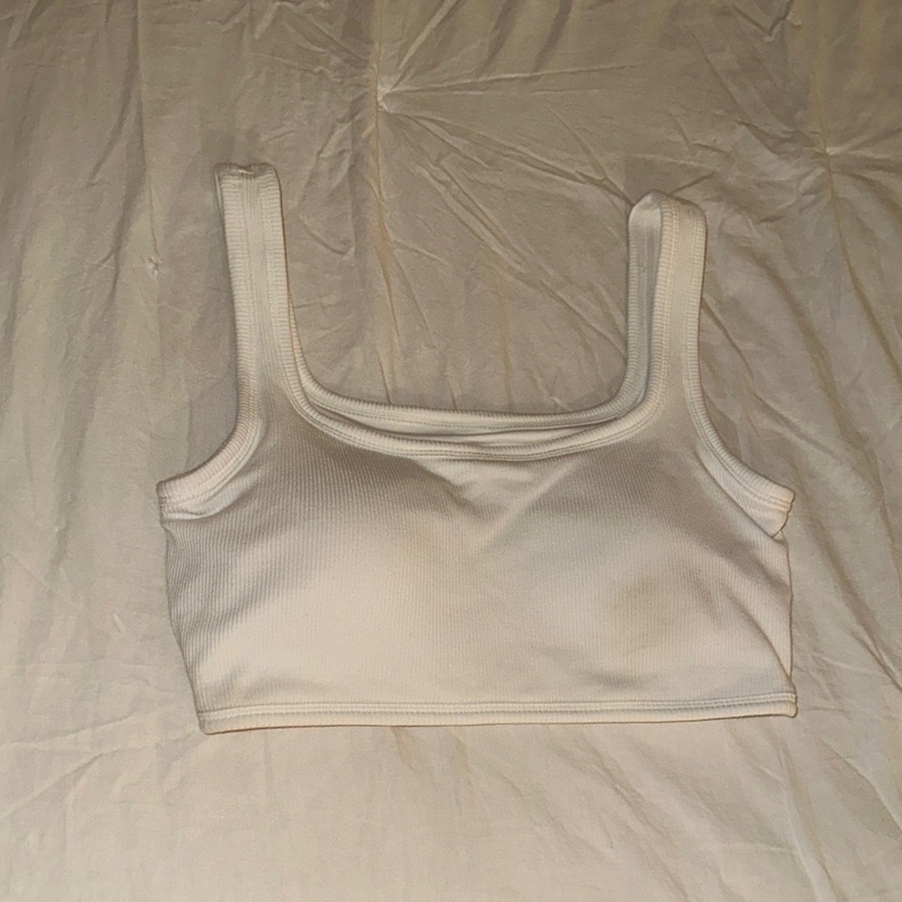 White super cropped top